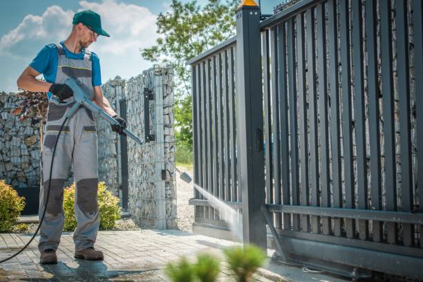 Best Rust Removal  in Westwood, CA
