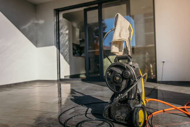 Best Fence Cleaning  in Westwood, CA